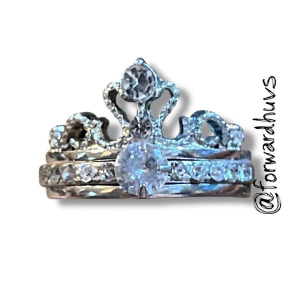 Bundle Sale 3 for $15 | Size 6.5 Fashion Ring – Crown Motif with Clear Stones - Picture 7 of 8